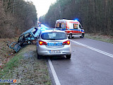 Poranny wypadek Cinquecento pod Jeziorkiem  (FOTO)